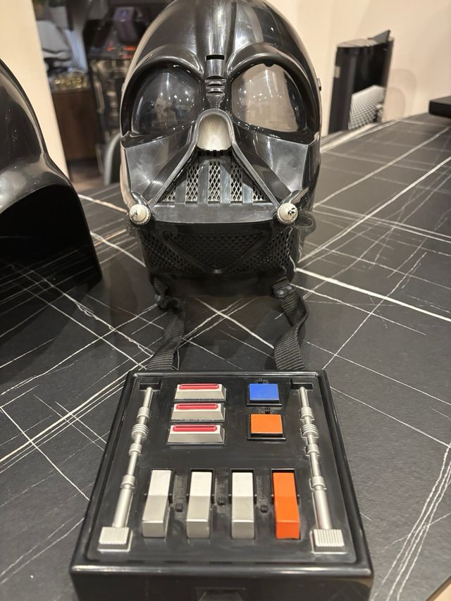 Máscara Darth Vader electrónica