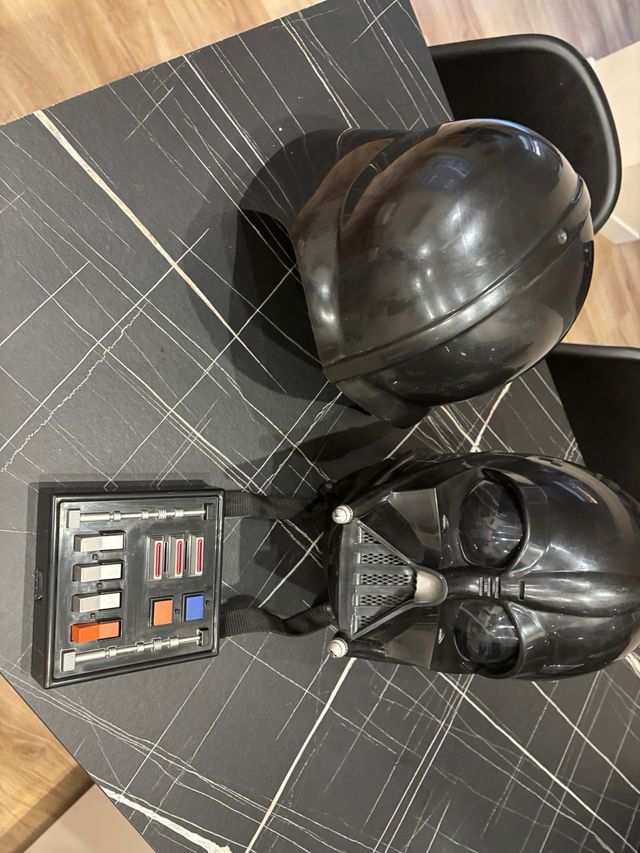 Máscara Darth Vader electrónica
