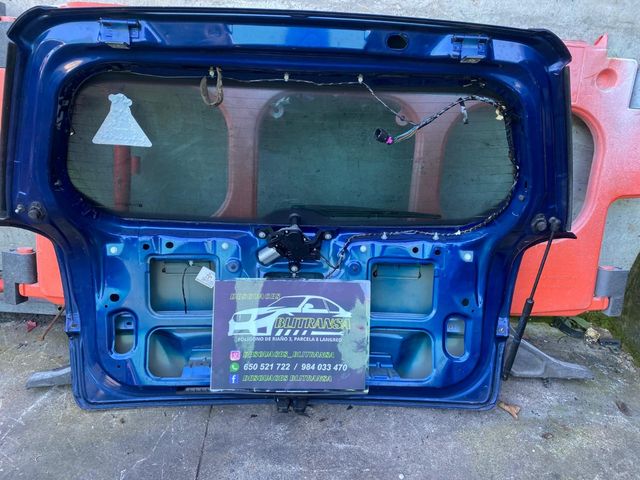 Portón Opel Zafira B