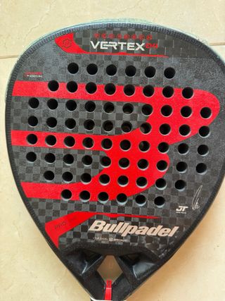Pala Bullpadel Vertex 04