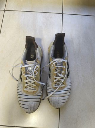 Zapatillas Adidas running boost  - usadas