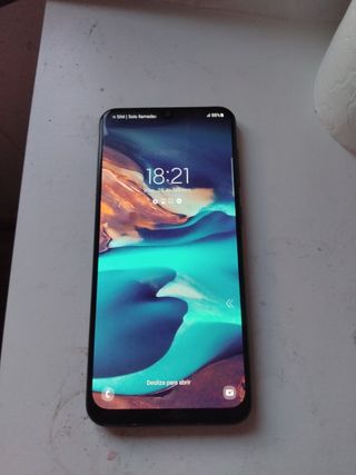 Samsung Galaxy A50 - Black ascolta le offerte