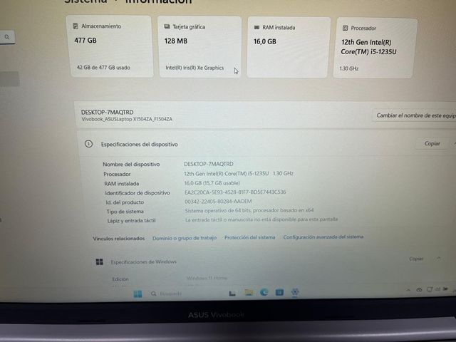 ASUS Vivobook 15.6" i5 16GB 512GB SSD W.11 Home