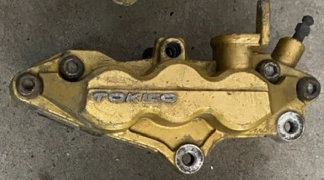 Pinza freno Tokico GSXR 1000 K1-K2