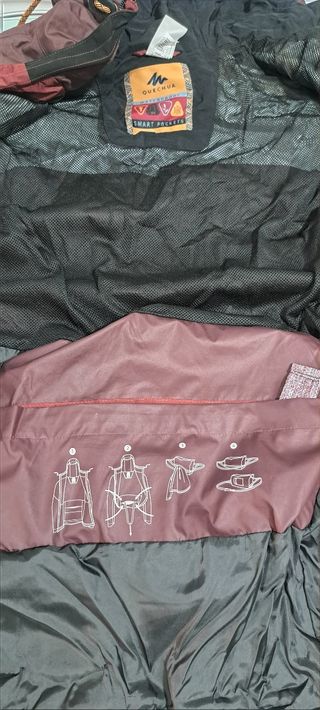 Chubasquero Quechua marrón-rojo