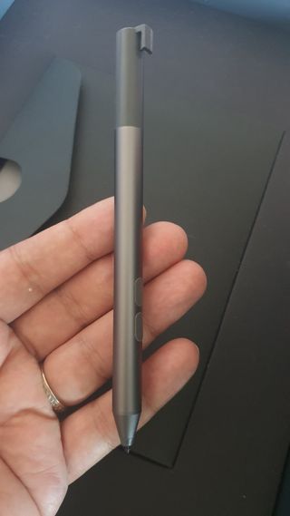 Asus ZenBook Duo UX481FL - Doppio schermo