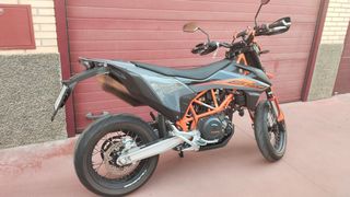 KTM 690 SMC R ABS - Moto 2022 4000km