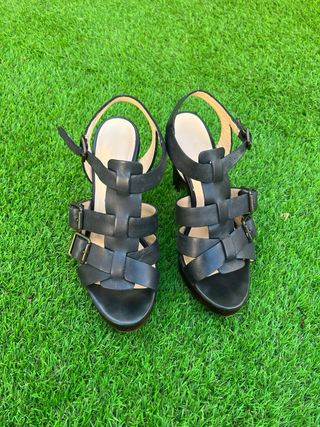 Sandalias Gloria Ortiz negras