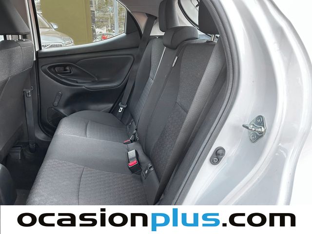 Toyota Yaris 1.0 Active 51 kW (69 CV)