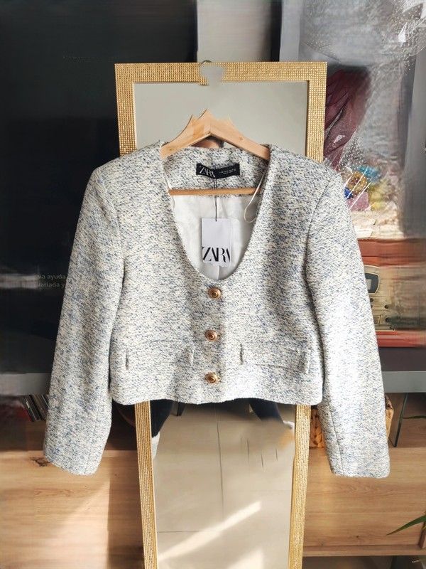 Blazer americana Zara tweed algodón botones dorado