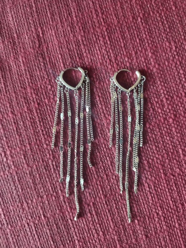 Pendientes largos
