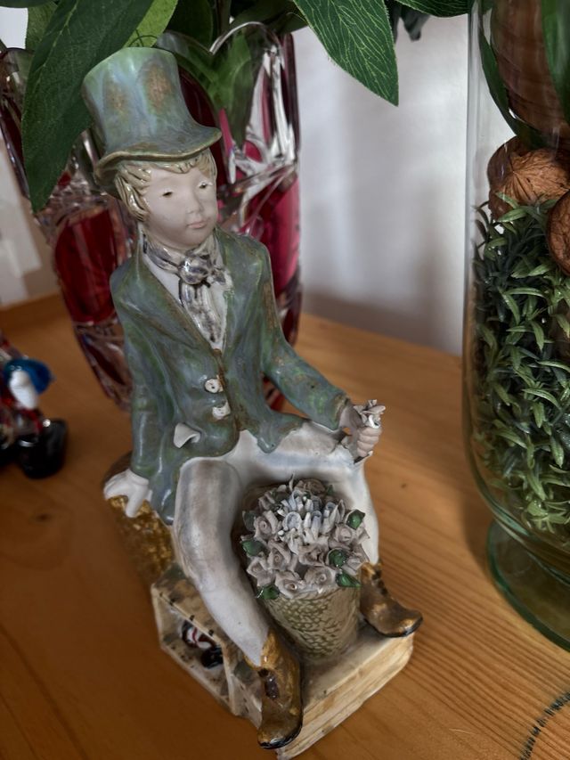 Jarrones y figuras vintage