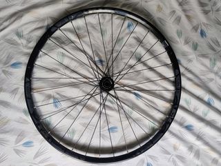 Rueda MTB 27.5" delantera