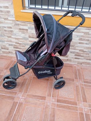Carrito bebé ligero, en perfecto estado.