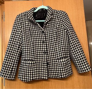 Chaqueta pata de gallo blanco y negro