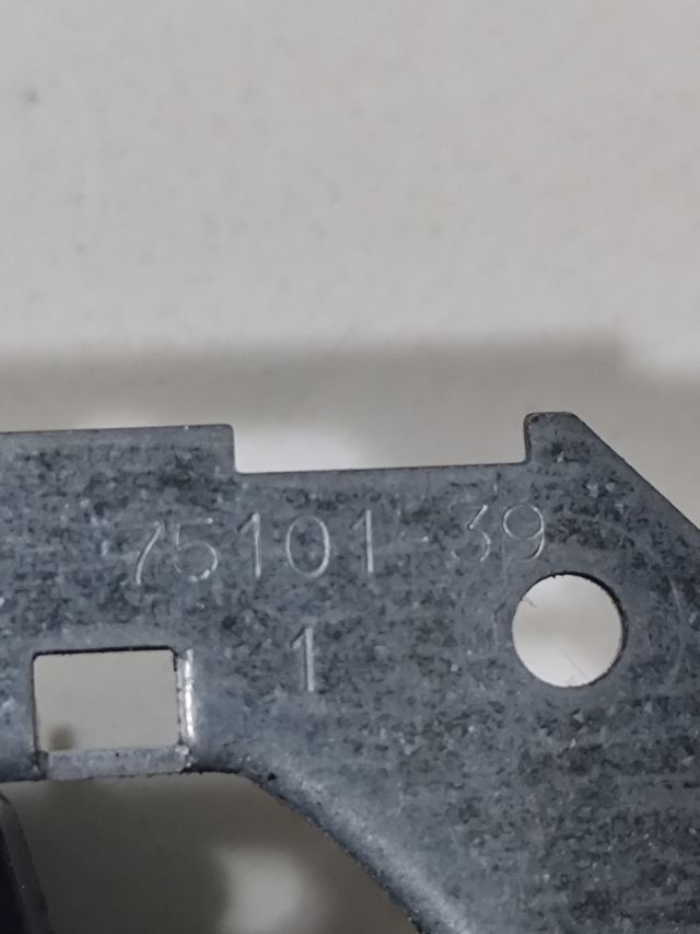 4 interruptores Simon 27000