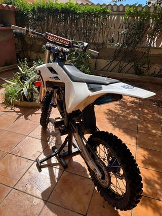Husqvarna 85 TC 2020: buen estado y con recambios
