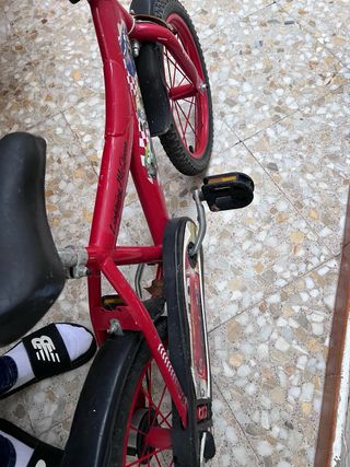 Bicicleta niño roja - 16"