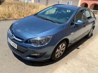 Opel Astra 2014