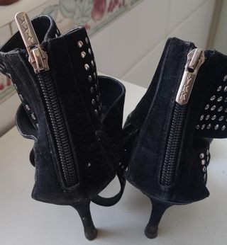 Zapatos tacón negros-plata