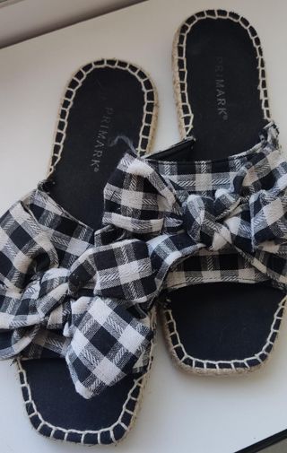 Sandalias Primark negras -talla única