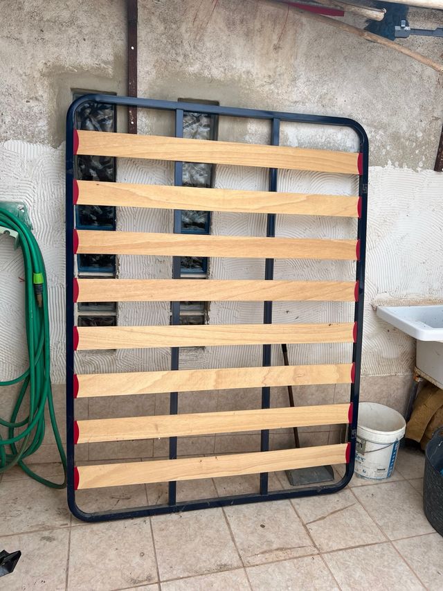 Somier láminas acero 30x30mm