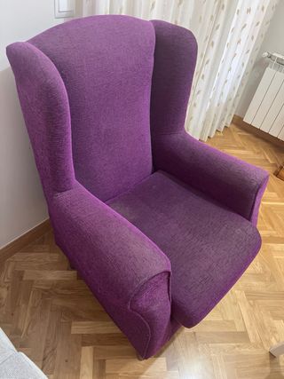 Butaca sillón morada - tela y madera