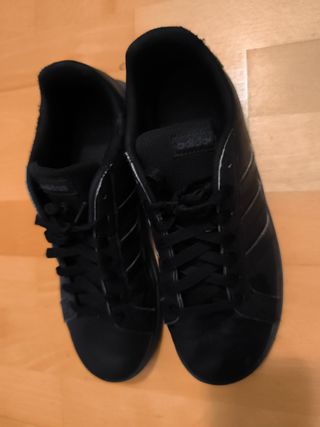 Zapatillas Adidas negras