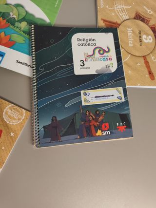 Lote de libros de 3 primaria en muy buen estado,