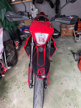 GasGas 700 SM 2023 - 3600km