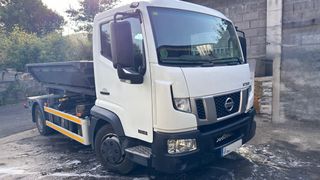 Nissan NT500 + 3 bañeras