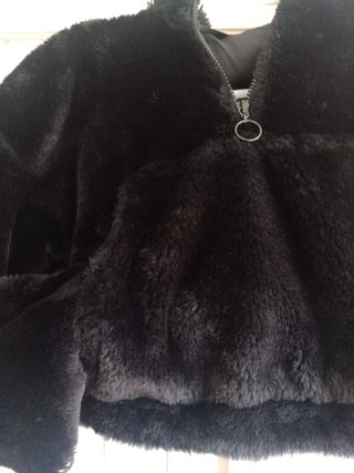 Cazadora negra Pull&Bear