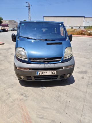 Opel Vivaro 2006