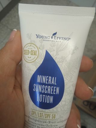 Loción solar mineral Young Living SPF50