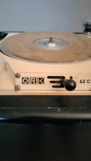 Tocadiscos QRK 12c.