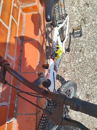 Bicicleta niño Rockrider 20" 
