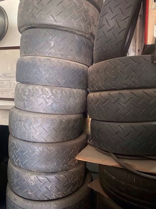 Michelin TB5, Yokohama Pirelli Toyo, clavos...
