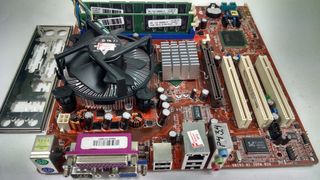 Placas base retro vendo algunas con ram y procesad