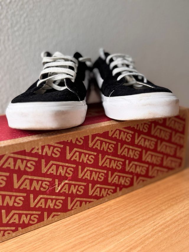 Zapatillas Vans Sk8-Low. Talla 42.5 (9.5). Vans.