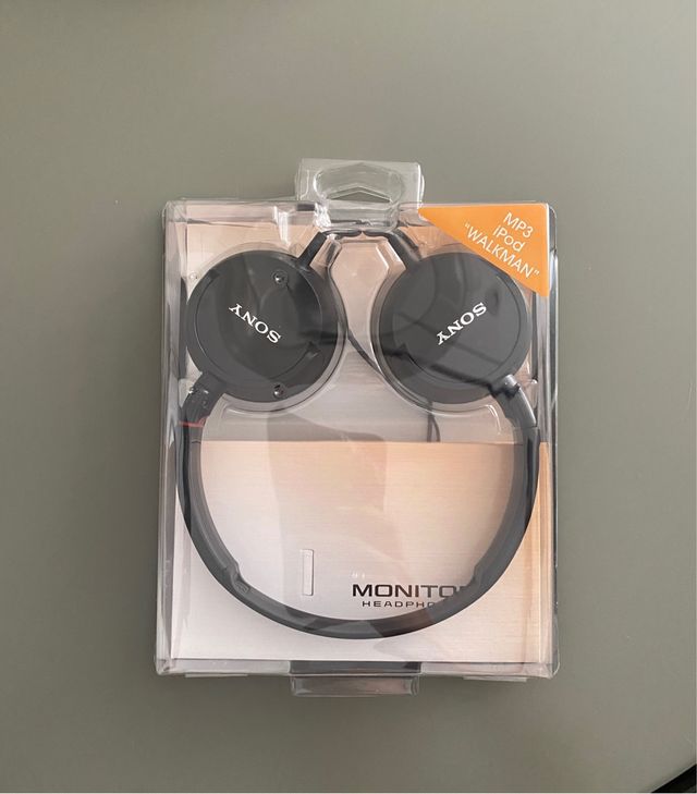 Auriculares Estereo Sony MDR-ZX100 negros