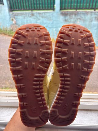 Zapatillas New Balance 574 - Amarillas