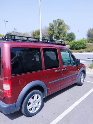 Ford Grand Tourneo Connec 2005