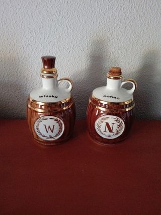 Bottiglie di liquore vintage: Whisky e Cognac