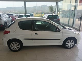 Peugeot 206 2010