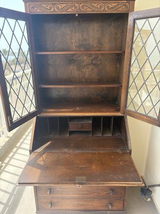 Vitrina madera tallada - Mueble antiguo