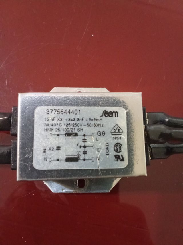 Filtro de corriente en buen estado