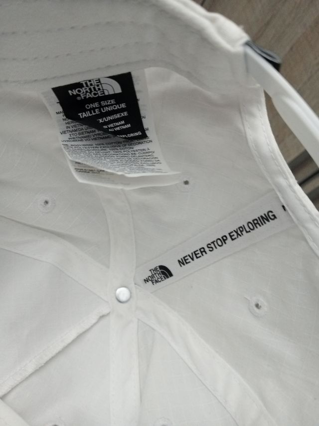 Gorra North Face negra