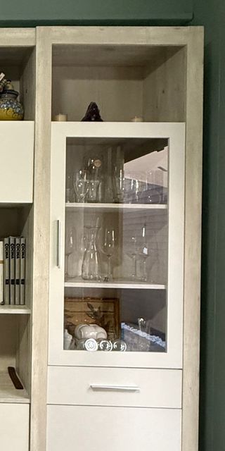 Armario modular blanco y beige