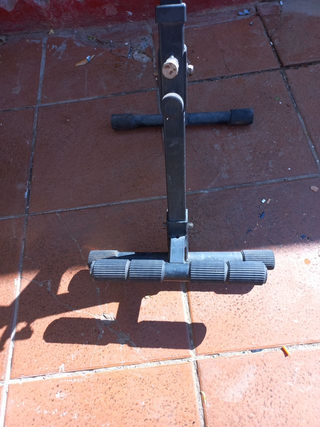 Bancada de exercício - Altura regulável