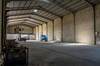 Local comercial en venta en Deltebre